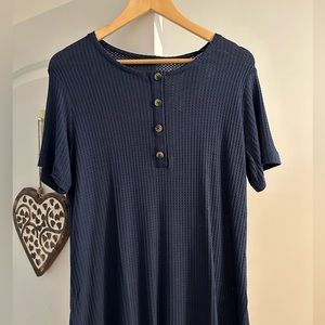 New - Kindred Bravely Waffle Knot Nursing/Maternity Shirt